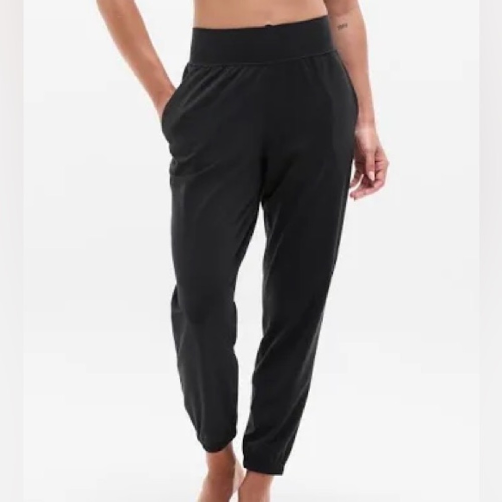 Athleta Women’s Black Joggers
